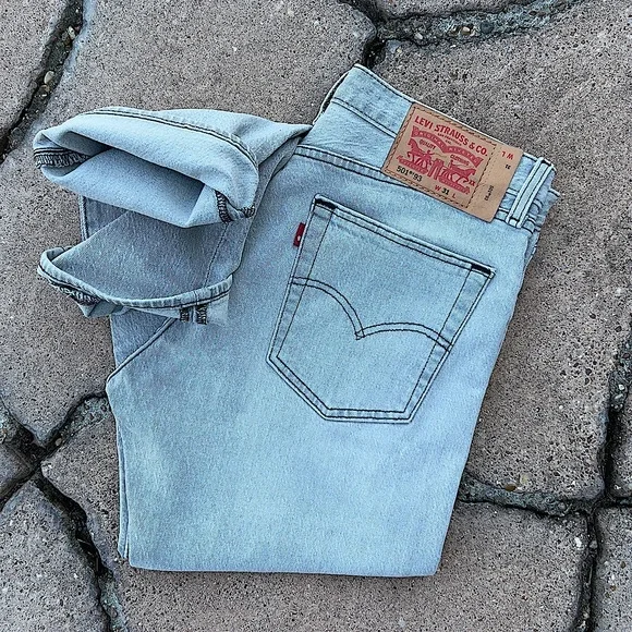 Levi’s 501 ‘93 Straight Cropped - Picture 1 of 15